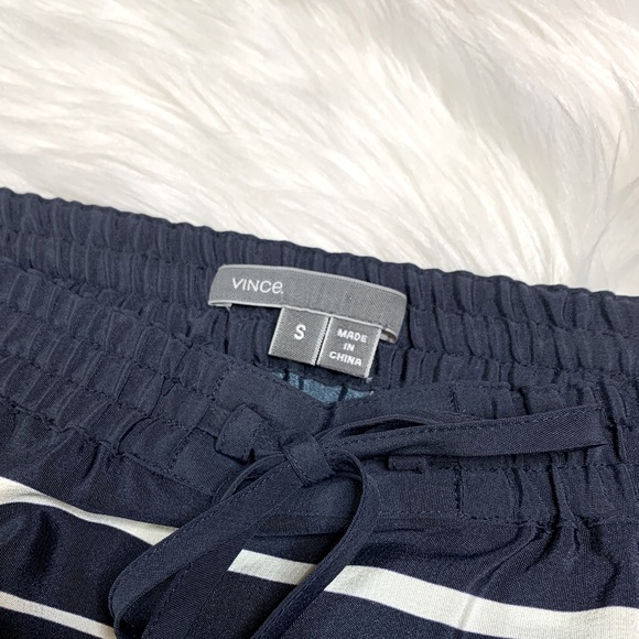 Vince 100% Silk Border Print Drawstring Shorts Coastal Blue - Size Small - Picture 10 of 12